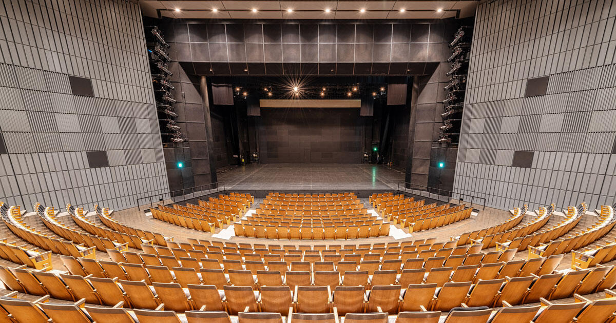 Modern Theater in Shinagawa - 3
