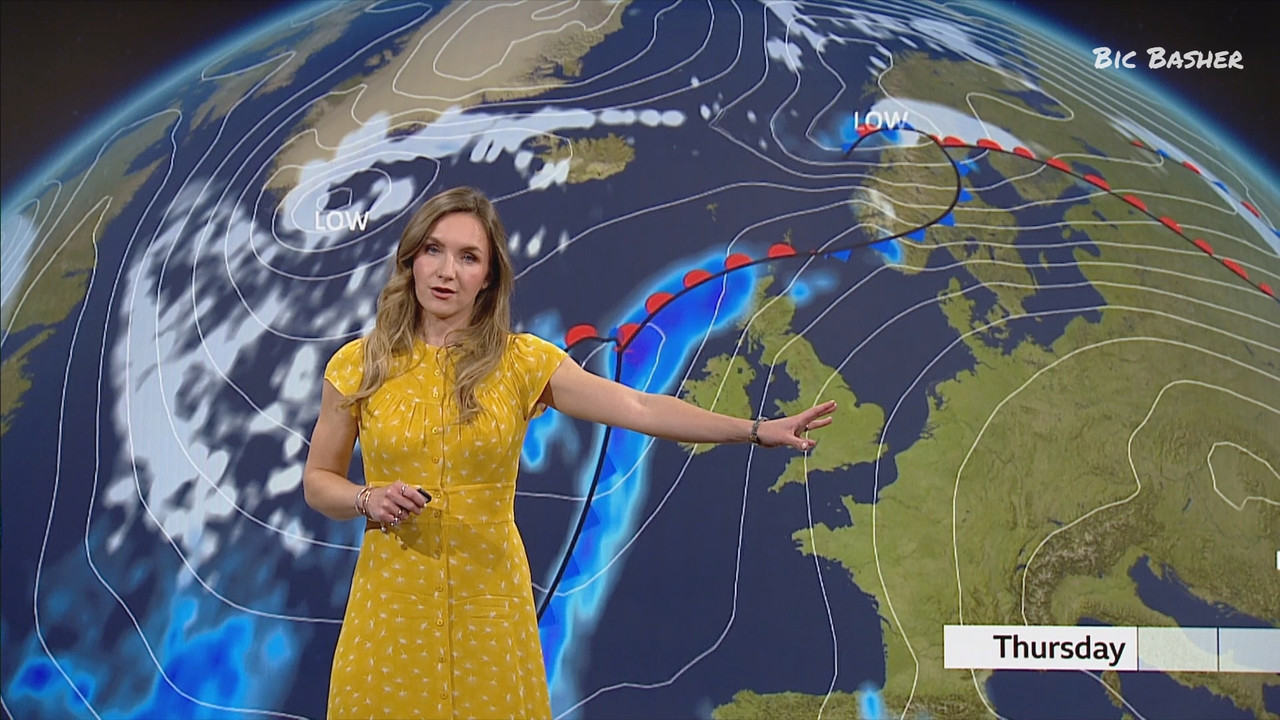 03.05 - 18.30.00 - North West Tonight; Weather. The new film from Rog....ts_snapshot_27.03.422