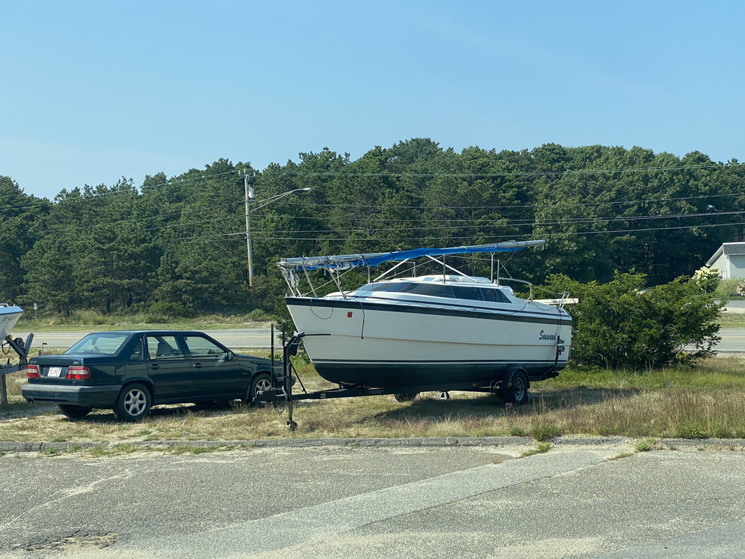 74A27549-647D-4D7E-BD47-D07D87AFDA6E