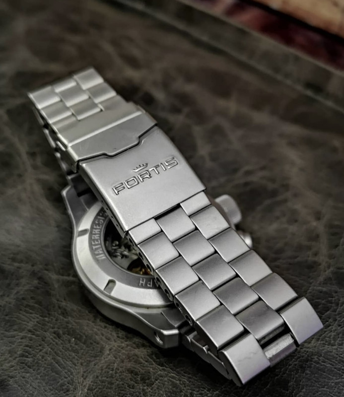 34E71D97-F0E2-4DFA-97F3-9DC3D9A9FFBD