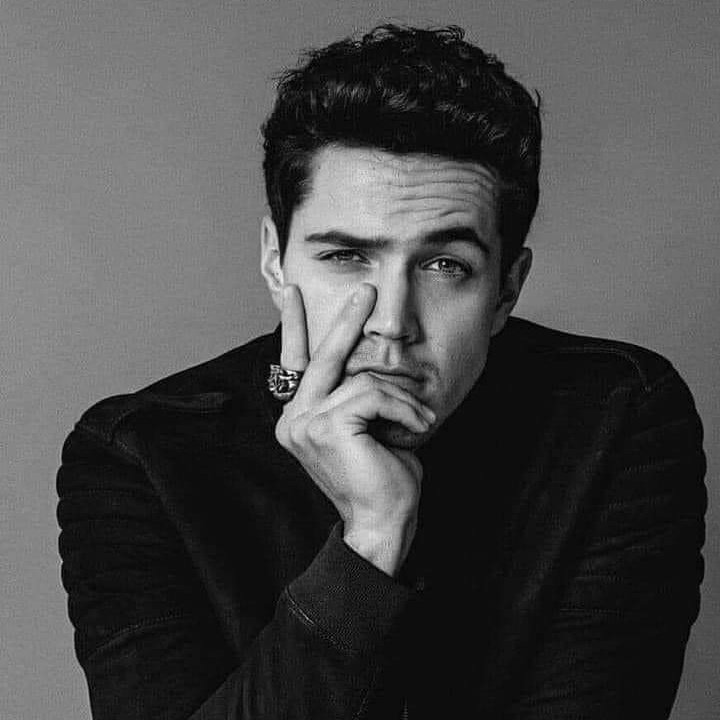 صورة 𝑺𝒊𝒏𝒂𝒏 𝑫𝒆𝒎𝒊𝒓