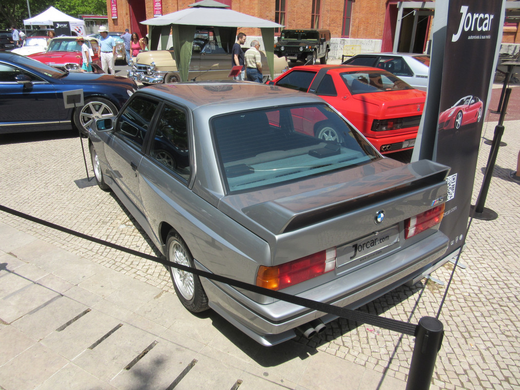 132 — Postimages