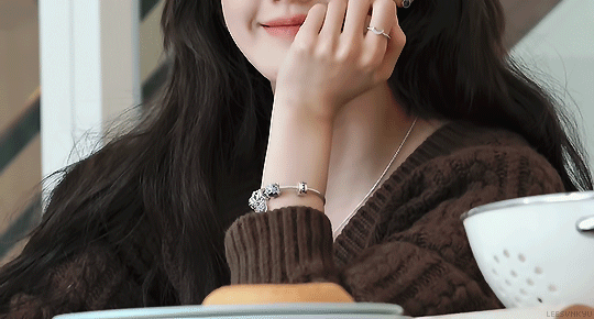 tumblr_aa0281f37952238e75ee391ba9053898_c0262bff_540