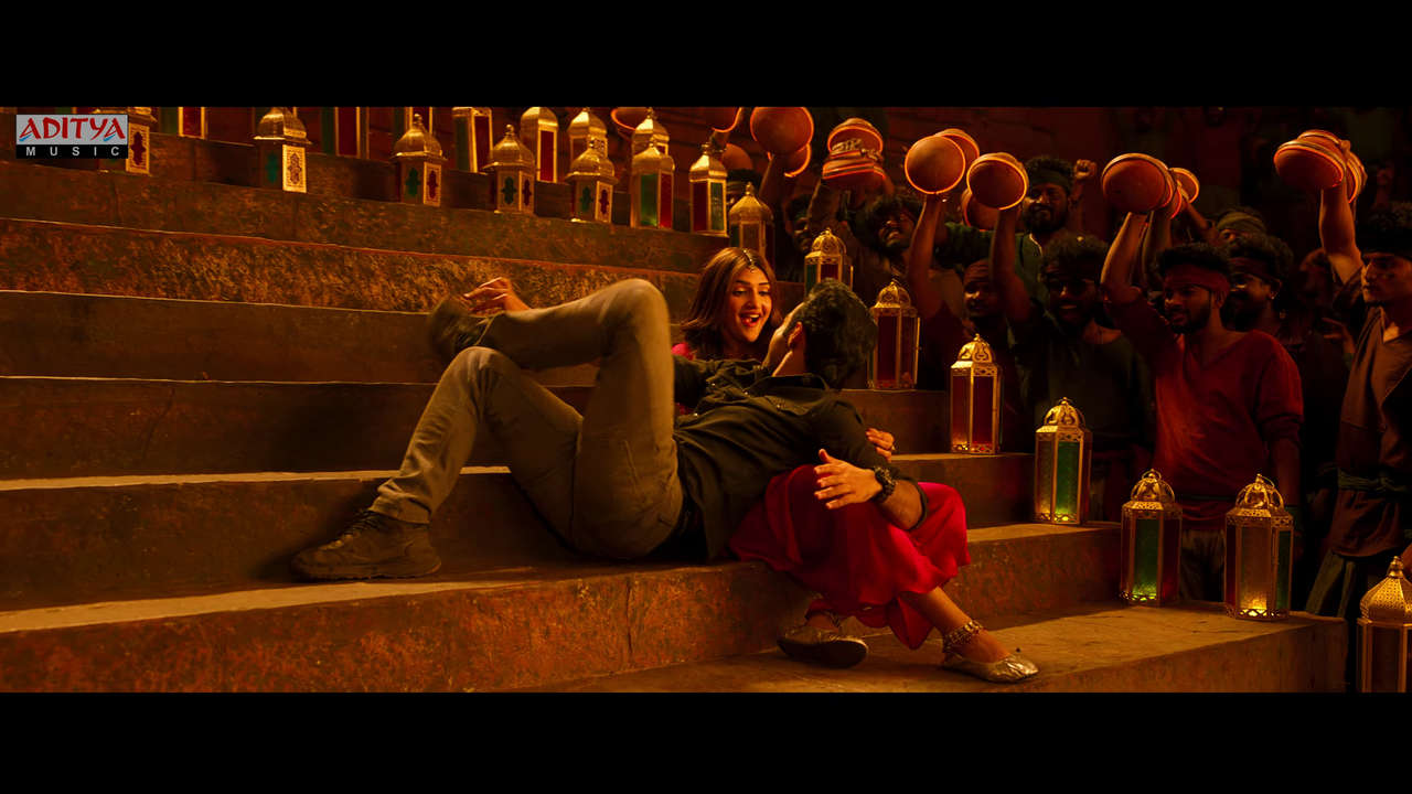 [Image: vlcsnap-2025-08-04-12h45m26s430.png]