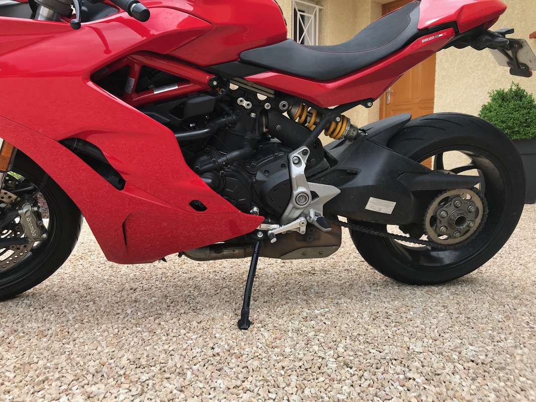 53256EB0-2F56-49C6-818E-1B1B653A26F9