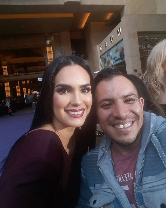 https://i.postimg.cc/NFdncJJ2/454355889-401725945815984-6642287770618400647-n.jpg