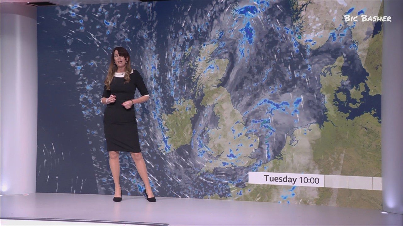 BBC News and Weather_20250126_22002225.ts_snapshot_25.42.997
