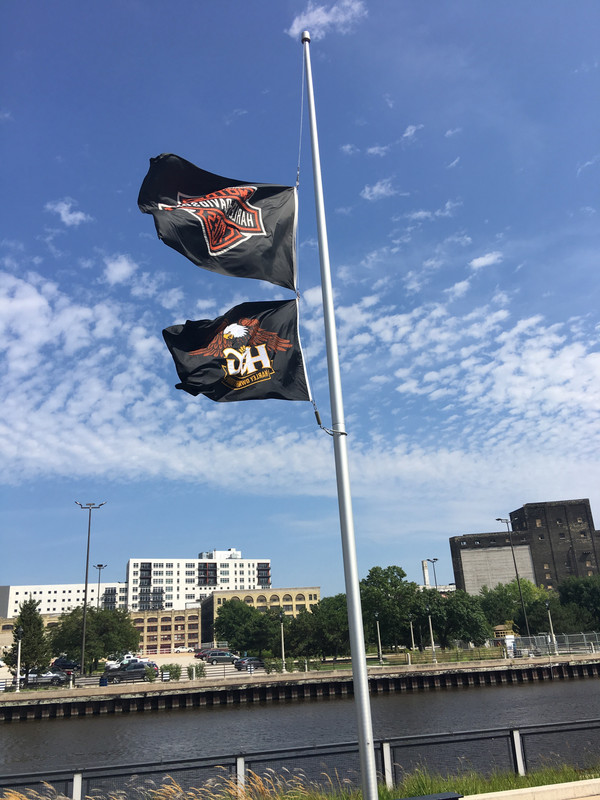 E3E41829-9FEA-41B2-81DB-F682F8E6F48B