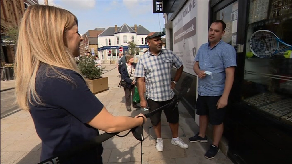 BBC London News_20210913_18301900.ts_snapshot_05.18.537