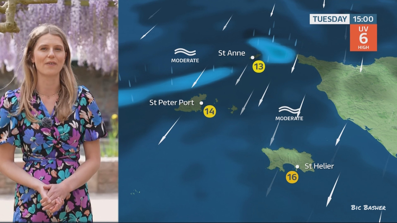 04 27 18 00 00 ITV News Channel TV Weather ts snapshot 27 45 122