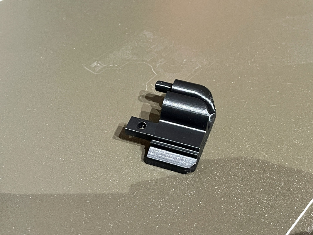 5E896BCC-1DA7-4548-83EC-4AA754B71D56