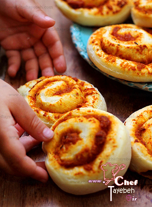 sundried-tomato-pesto-rolls-1