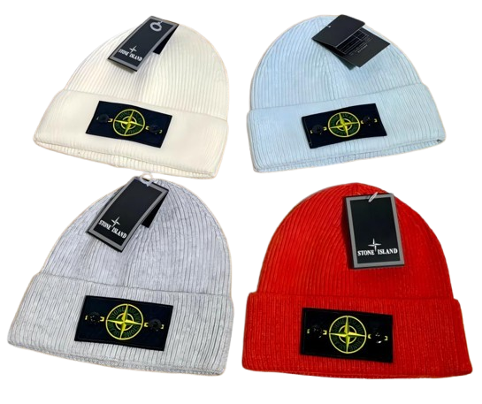 Stone Island Knitted Hat