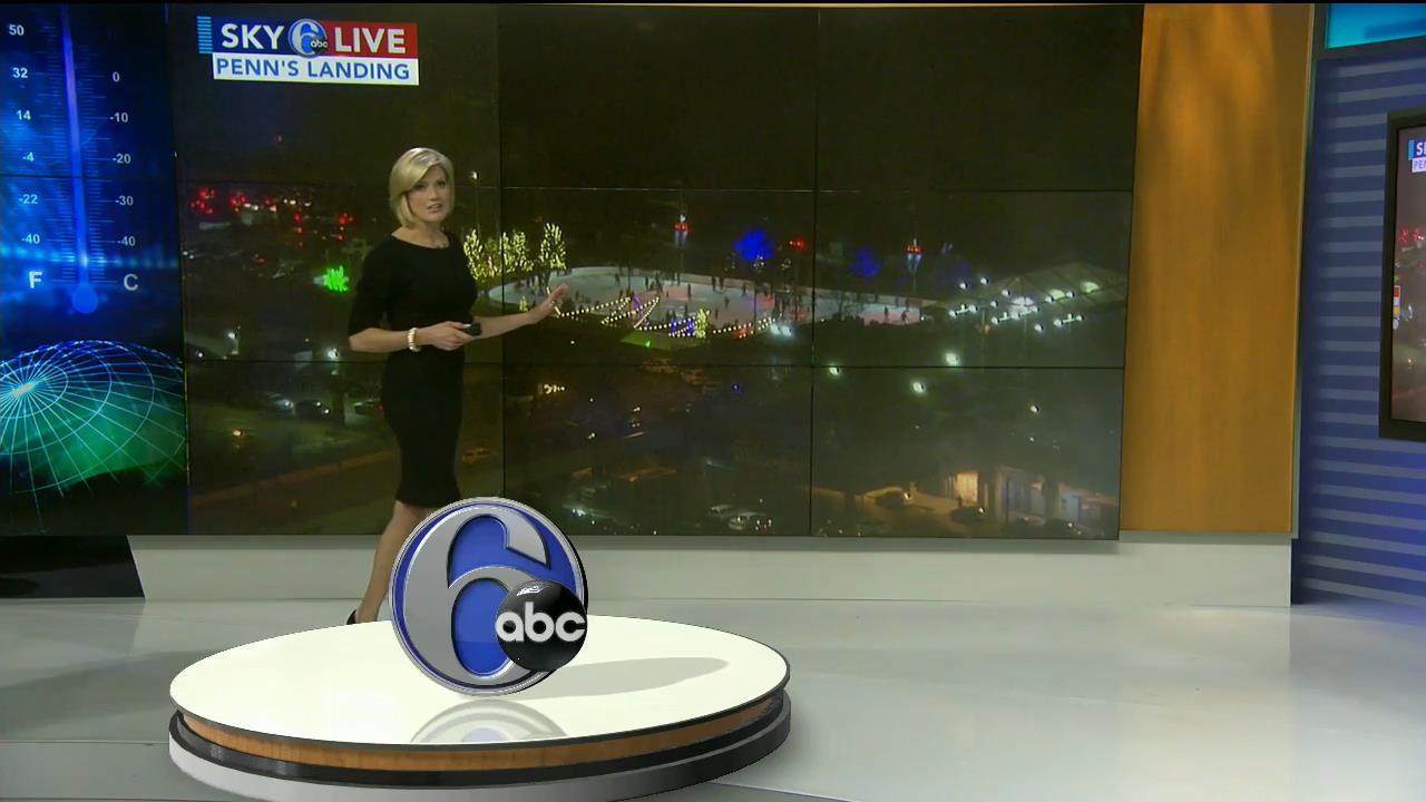 31 December - 23.00.00 - Eyewitness News at 6. Local news, sport
