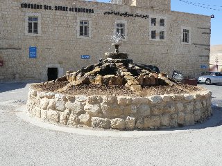 MALULA-EL KRAC DE LOS CABALLEROS-ALEPO - SIRIA.- CUNA DE CIVILIZACION.-MUSEO AL AIRE LIBRE (2)