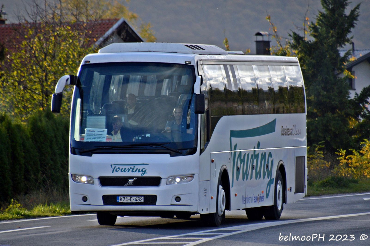 FCC817AB-08BE-43D7-999E-A16F508B9D39