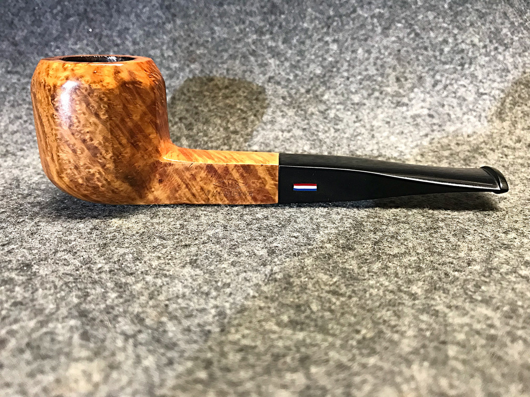 7EEFF91A-C549-48B0-A196-23312A2383F6