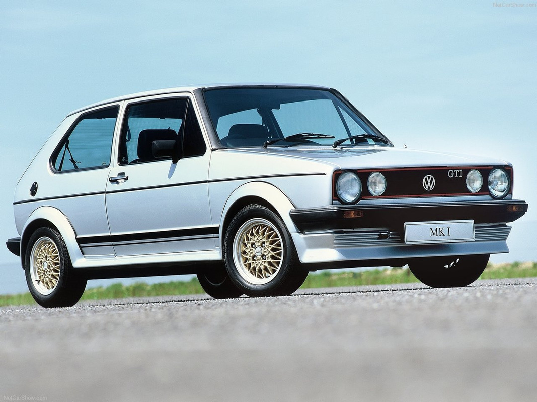 volkswagen-golf-i-gti-12