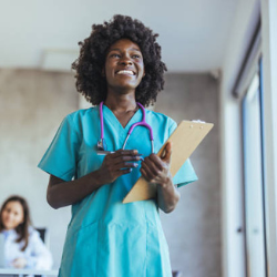 Étudiante en médecine africaine