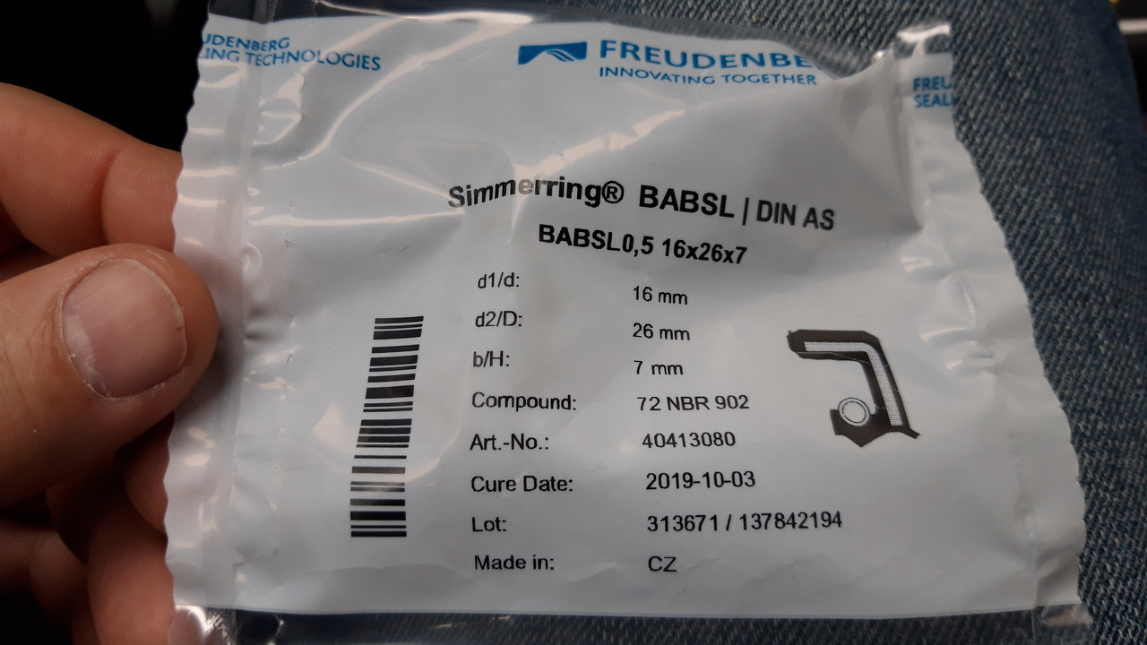 CE06E332-8B4C-424D-BBA1-BB5747C7638B