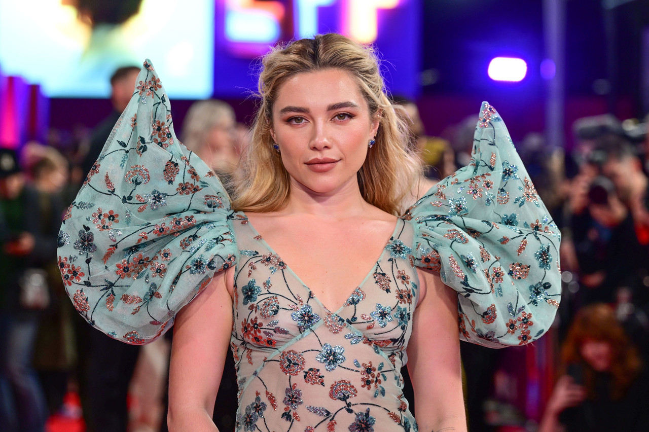 Florence Pugh See Through Klara And The Sun BFILFF193