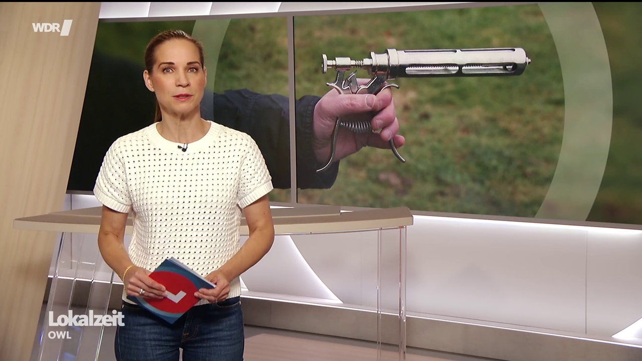 Kristina Sterz WDR Lokalzeit OWL 03 06 2026 89X Caps 30