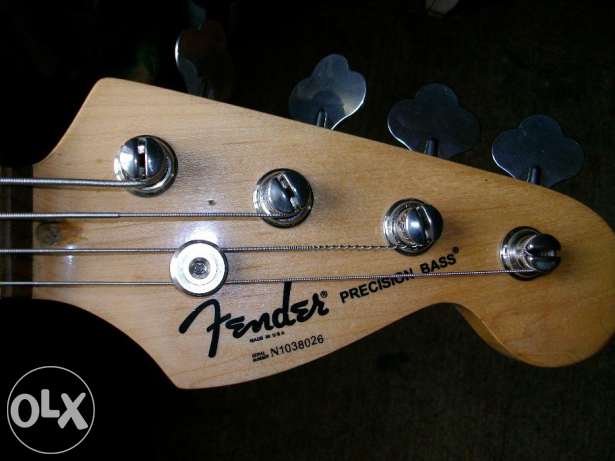 194524007_6_644x461_fender-precision-bass-sborny