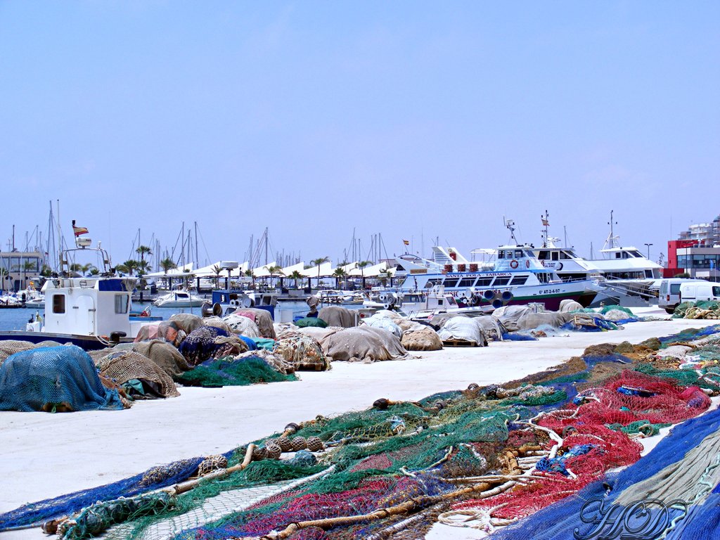 fishing-nets-santa-pola-HD.jpg