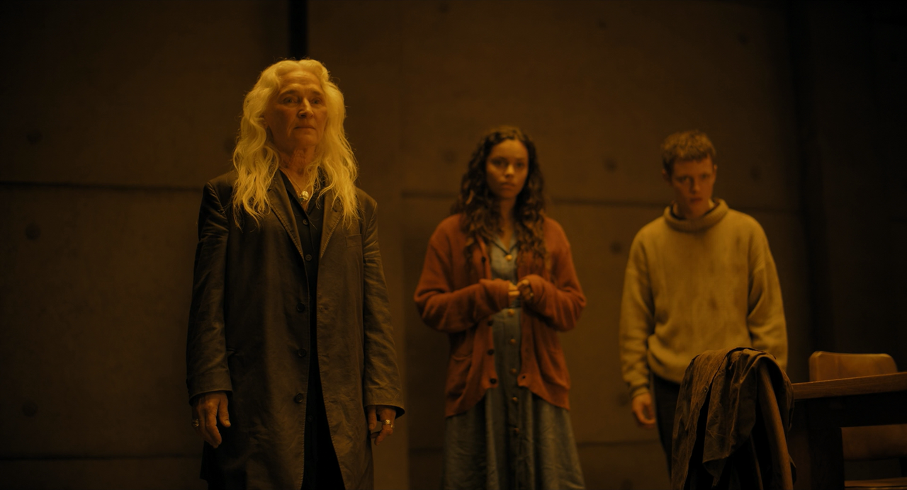 The Watchers (2024).mkv_20240820_144549.207