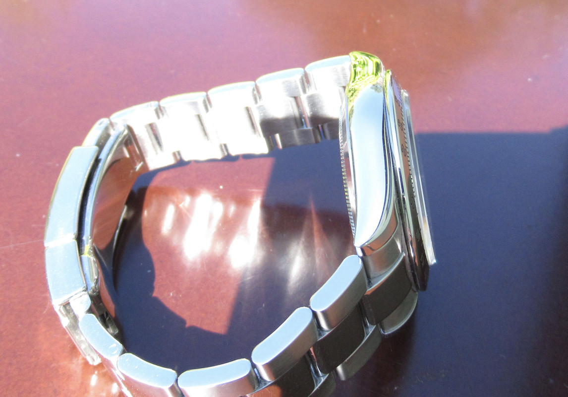 EB0BE9E9-F5AB-4404-83A5-46DEE882599A