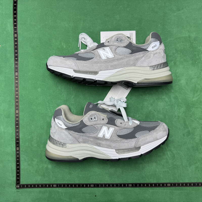 New Balance NB 993
