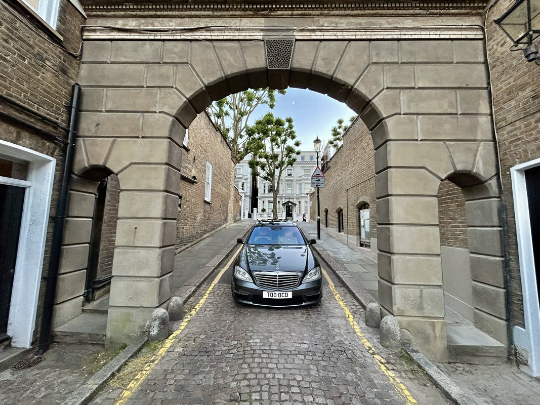 B59FF656-632A-48FB-BF58-6D8C0B7B3EB7