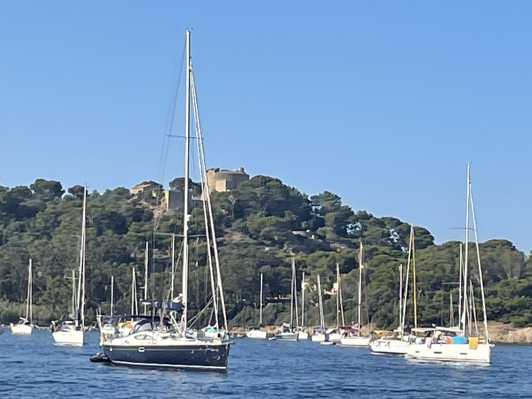 7B66BEDF-9574-4654-9B5A-33F42AE17836