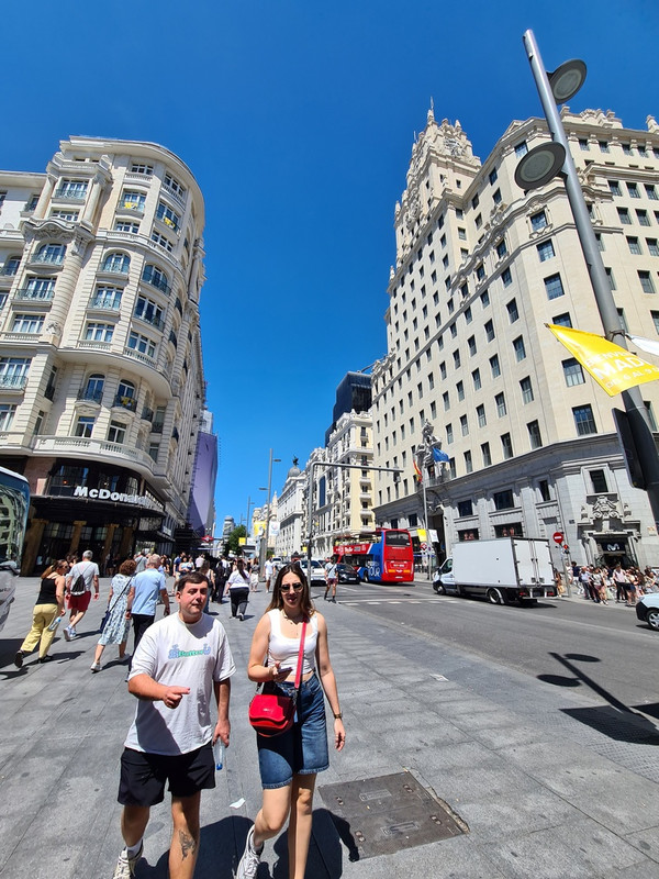 Gran Via Ljudi