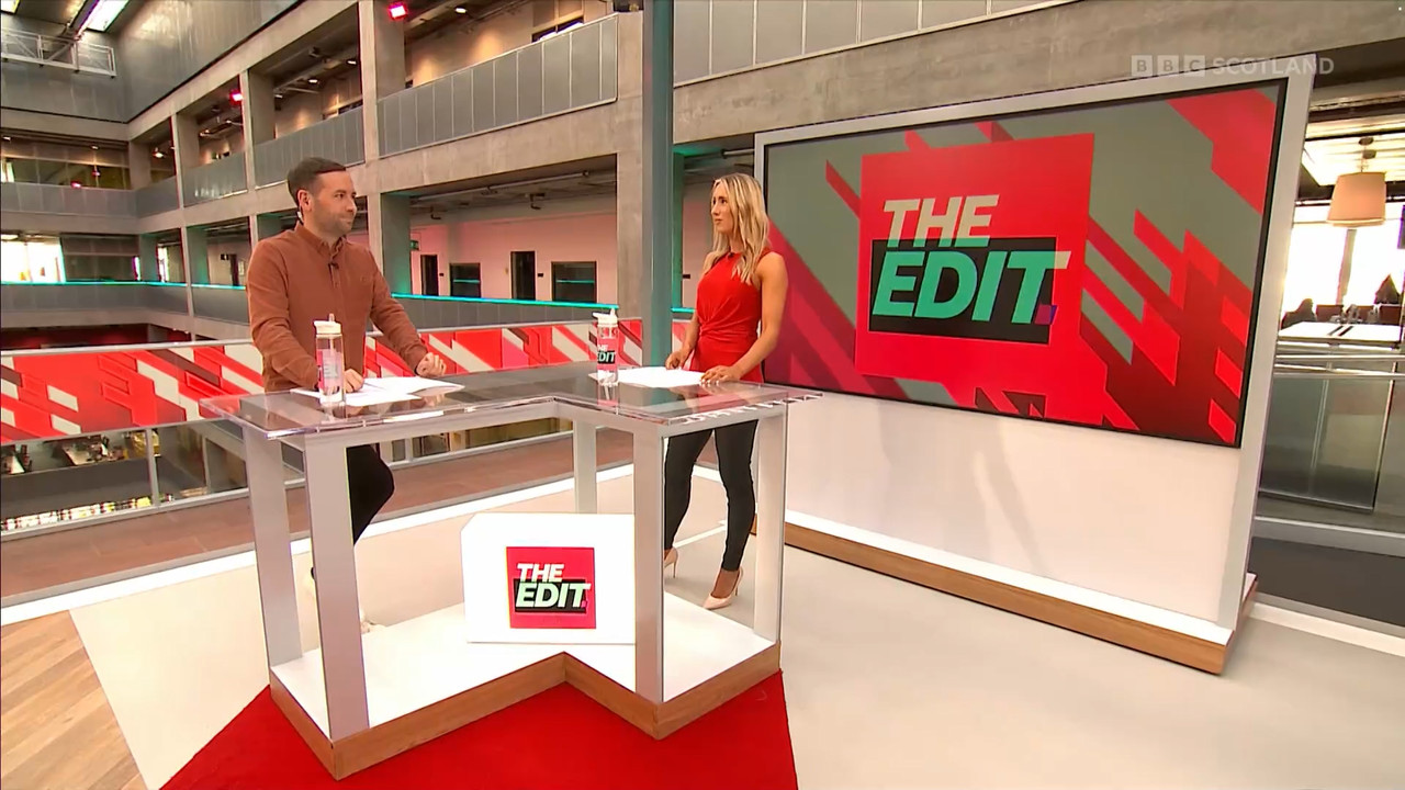 04.23 - 21.15.00 - The Edit. Entertainment news and chat with Amy Iro....ts_snapshot_21.48.737