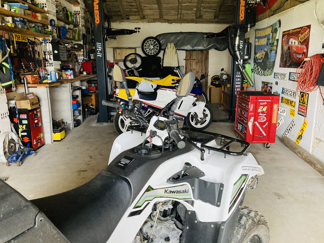 B699865D-C471-43D8-948E-F82DE8AB92E1