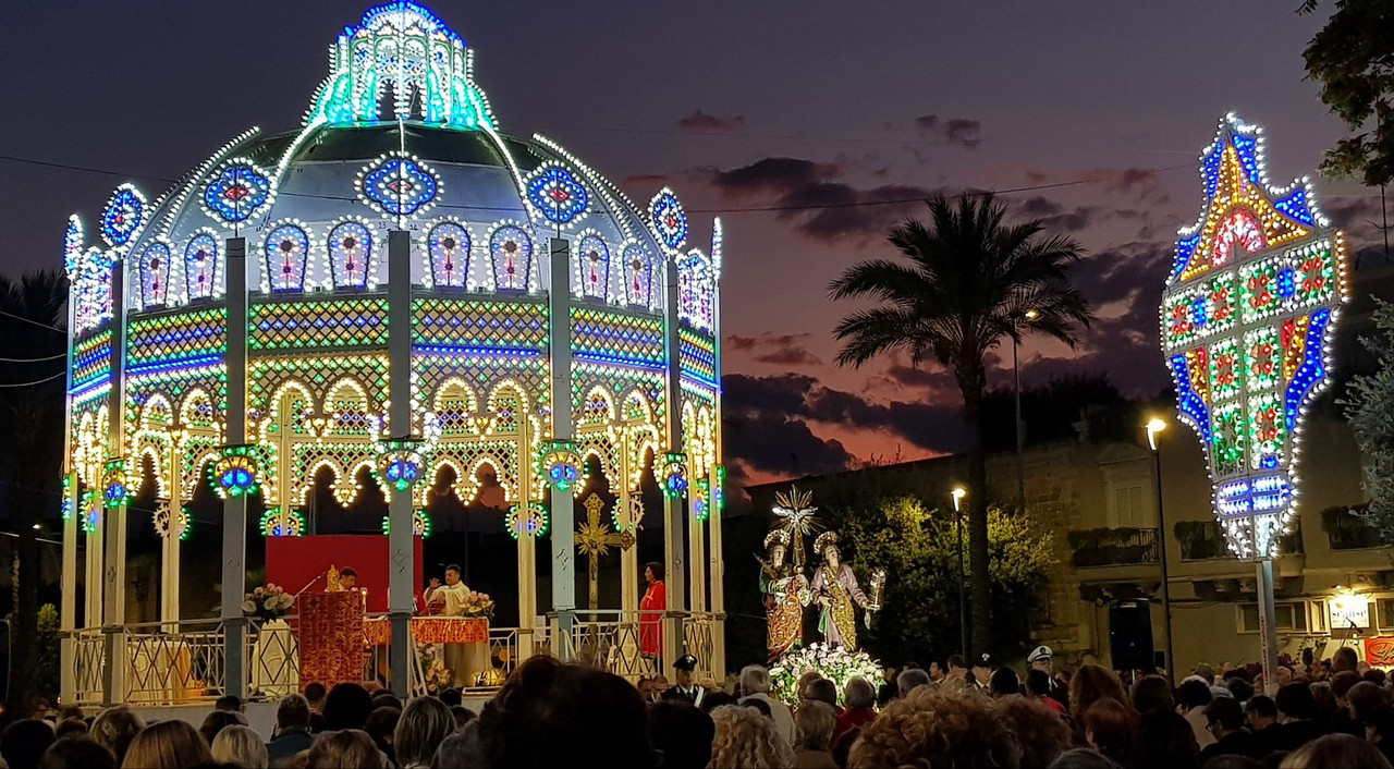 921D39F7-AE3C-4C46-A7EE-B5A16EFDF2E4