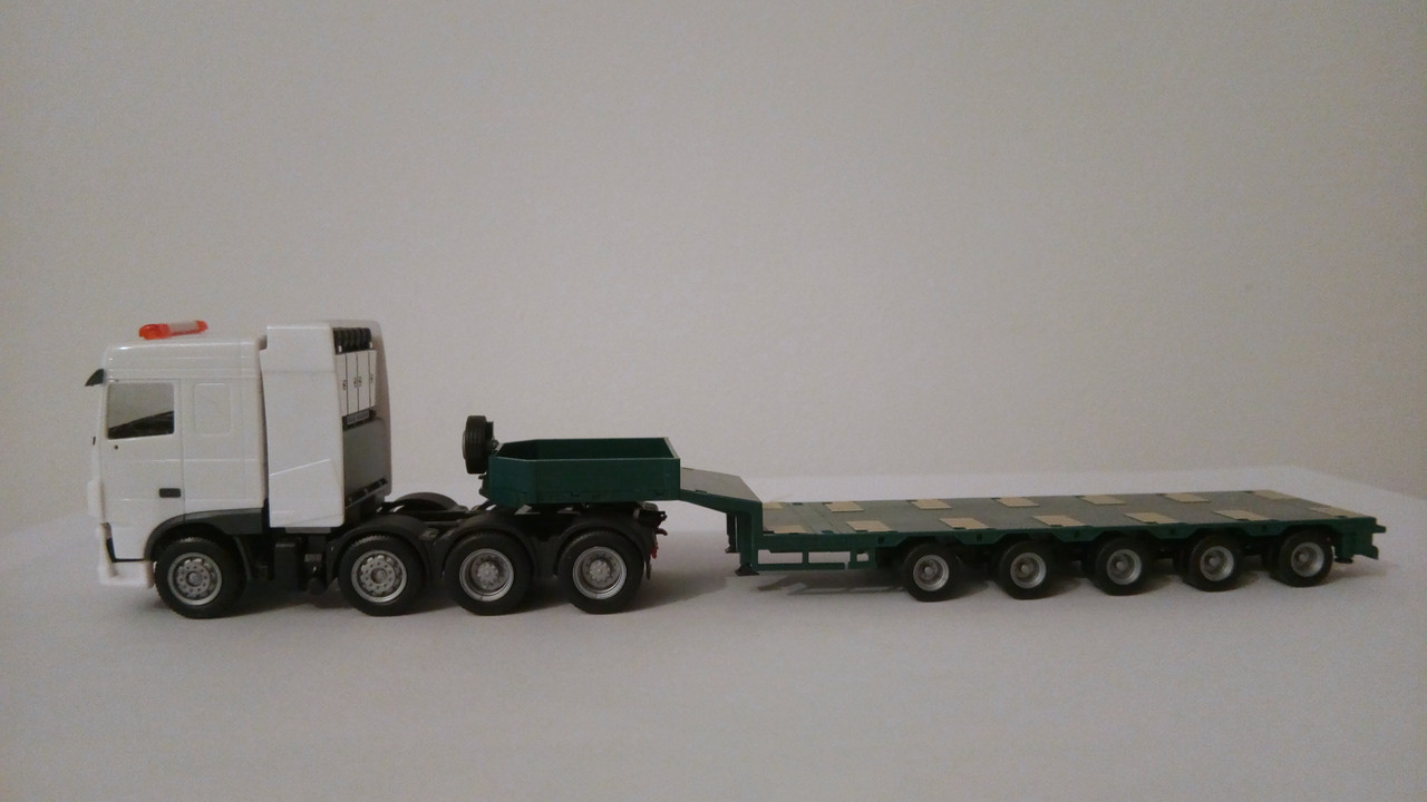 Mcht (8652)
