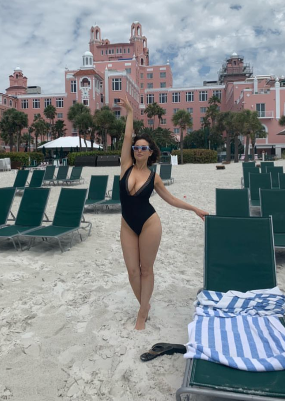 milana vayntrub bathing suit