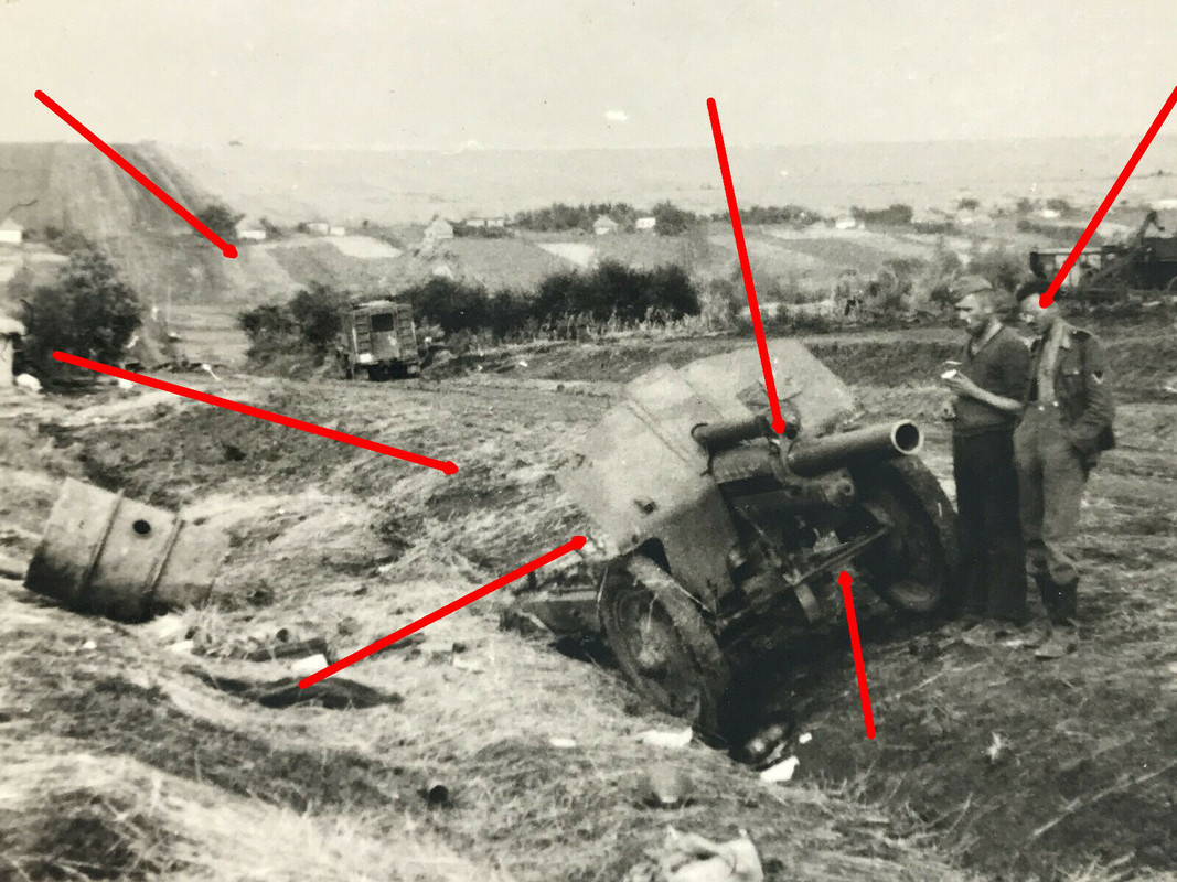 Foto Russland, erbeutetes Geschütz, Stellung eingenommen