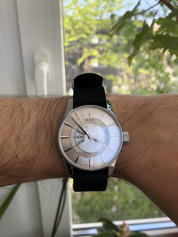 10F5960D-8900-44AF-B30D-E8E9A3F8B68D