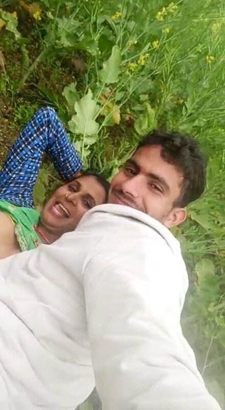 Hottest Village Lover Fucking In Crop Field Videos+Shot 8 SHOT-4.jpg