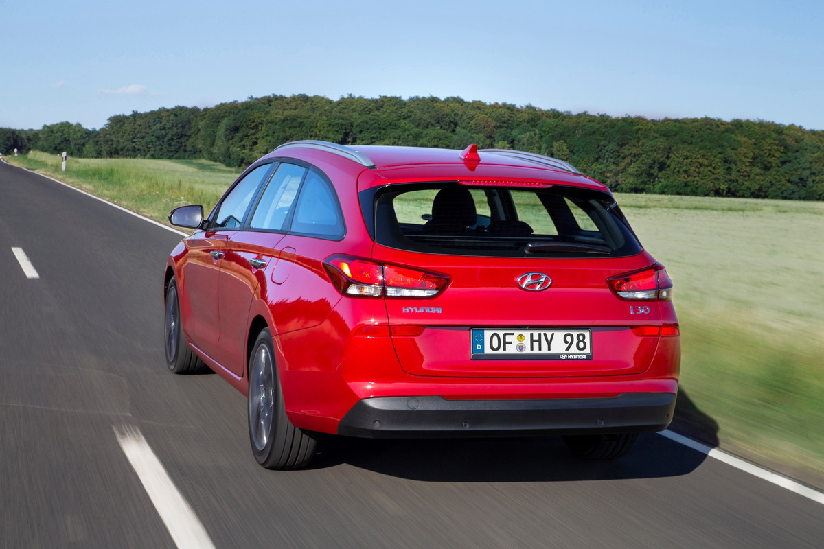 2019 Hyundai i30 range (15)