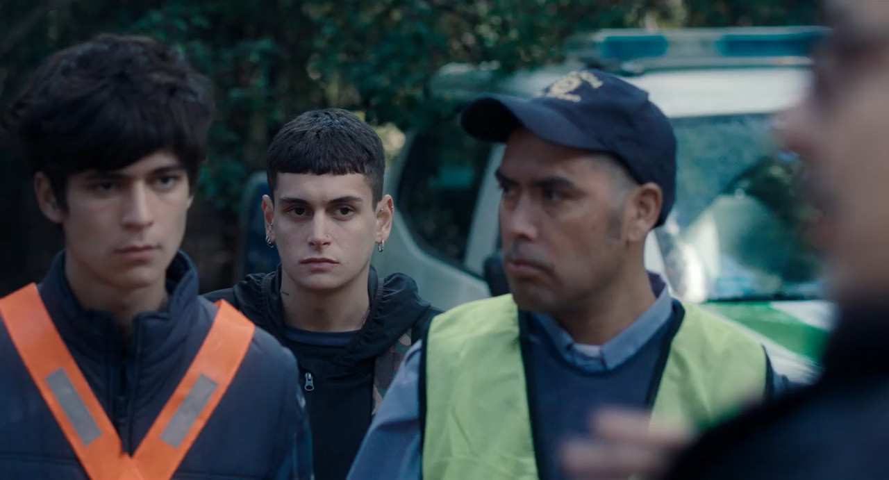 Caught (2025) Season 1 [Hindi + English] WebRip 480p 720p ESub - Complete Screenshot