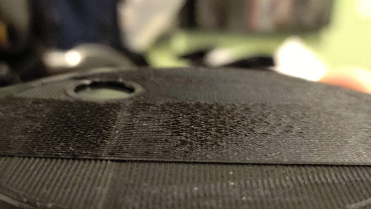 Suddenly getting very rough and uneven surfaces, but first layer and