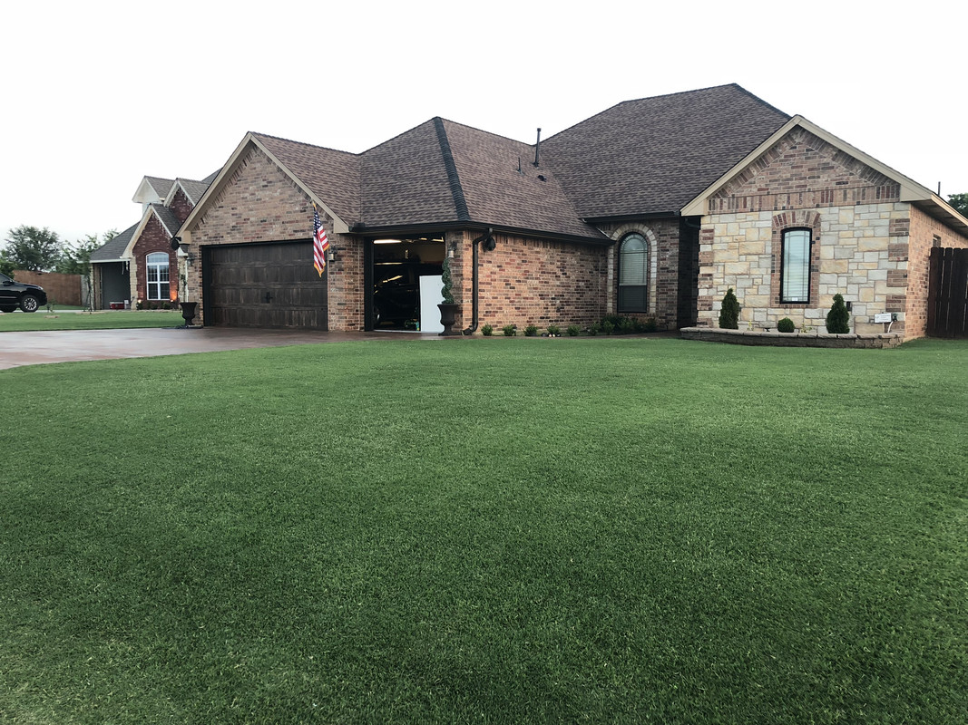 8FE875FE-8E18-49B2-B269-66E1BC3D8F73