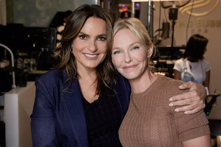 Screenshot-2024-10-17-at-12-59-28-Law-Order-SVU-Retorno-de-Kelli-Giddish-na-26-temporada-ganha-fo