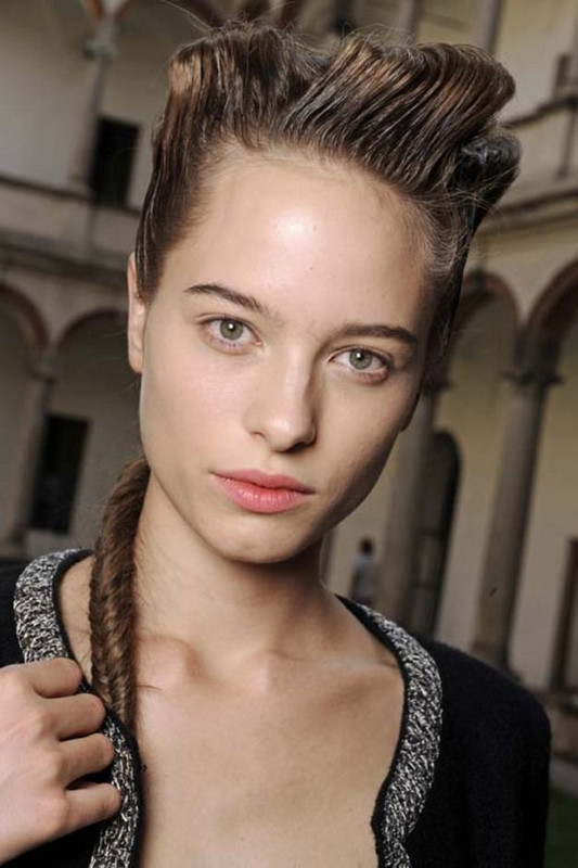 747fa553a82808172918f1b6d80b69cd