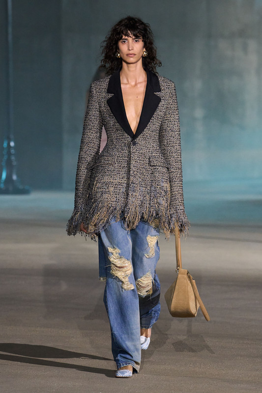 00004 christian dior resort 2027 credit gorunway