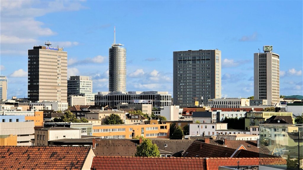 2022-09-16-essen-skyline-vom-westviertel-2.jpg